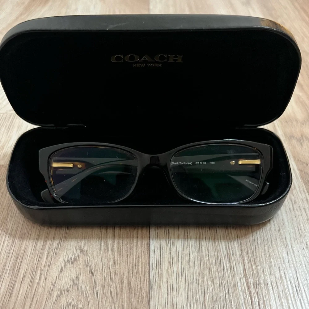 COACH prescription glasses model HC 6078 tortoise